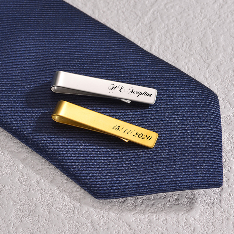 Stainless Steel Engraved Name  - Tie Bar Set Gift recension och pris