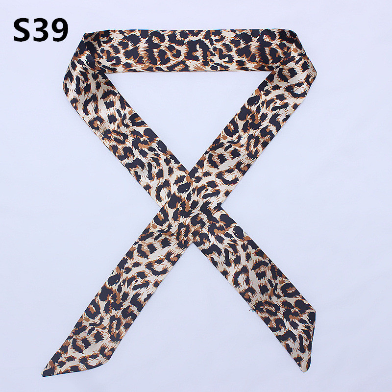 47 Colors Brand Bandana Small  - Silk Neck Scarf recension och pris