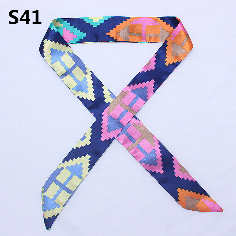 47 Colors Brand Bandana Small  - Silk Neck Scarf recension och pris