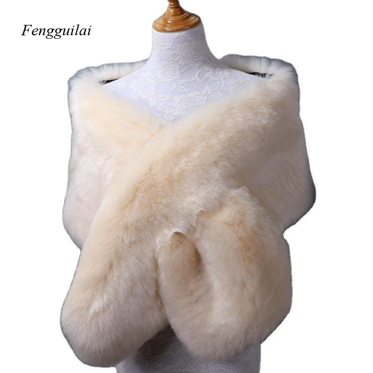 Women's White Faux Fur Shawl B - Stole Wedding Shawl recension och pris