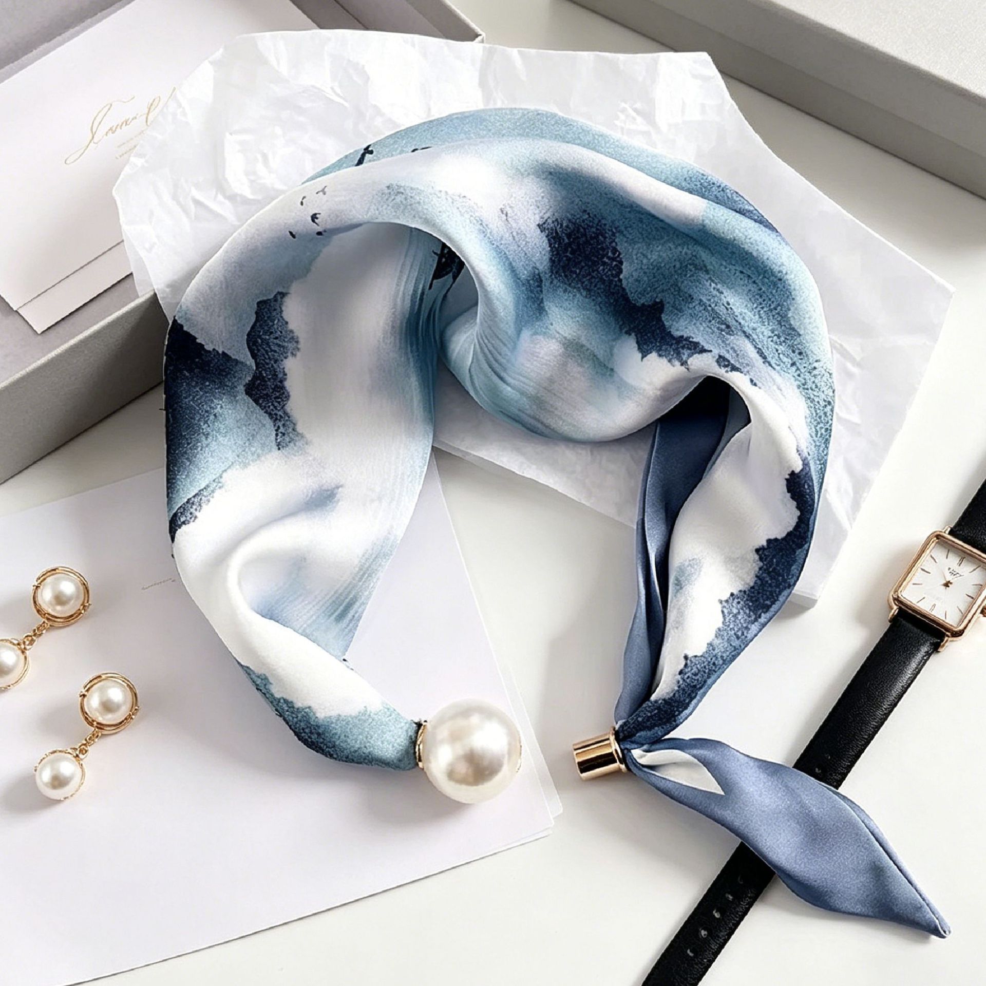 Elegant Chic Pearl Stripe Scar - Ascot Neck Scarf recension och pris