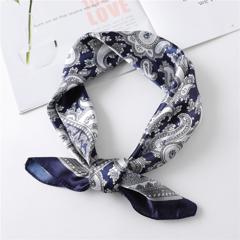60cm Luxury Square Silk Scarf  - Scarf Silk Square recension och pris