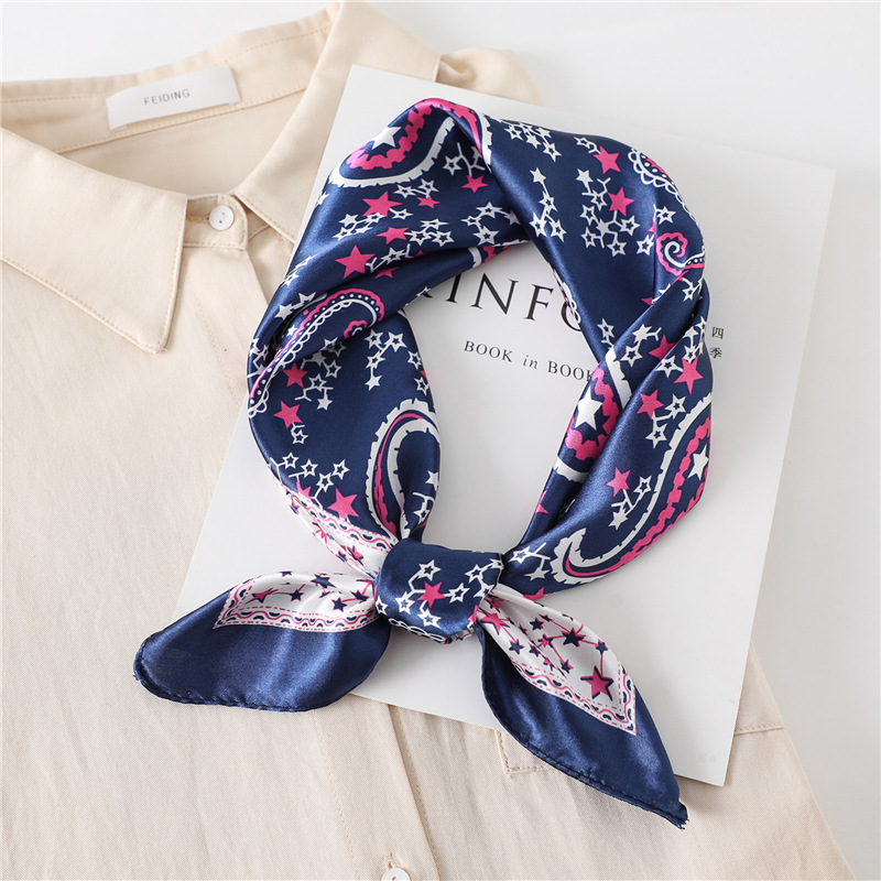 60cm Luxury Square Silk Scarf  - Scarf Silk Square recension och pris
