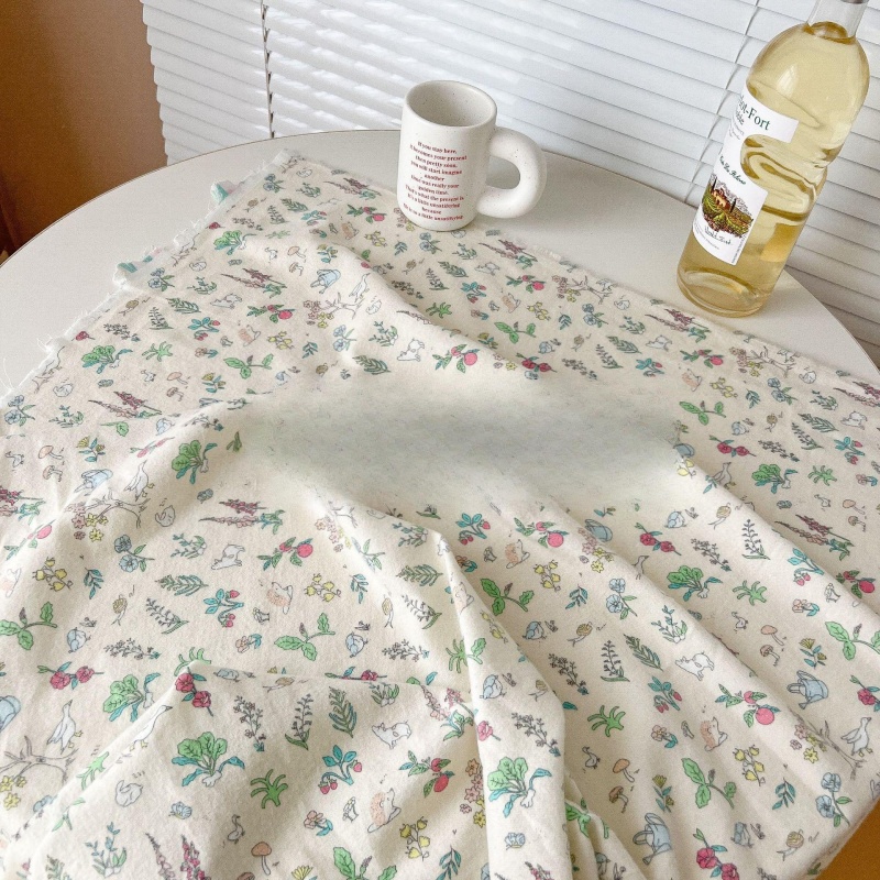 Fabrics Viscose Floral Printed - Woven Scarf Blanket recension och pris