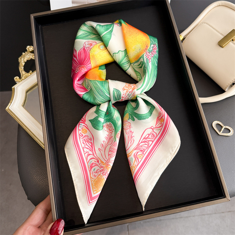 2026 New Fruit Print Silk Squa - Ascot Neck Scarf recension och pris