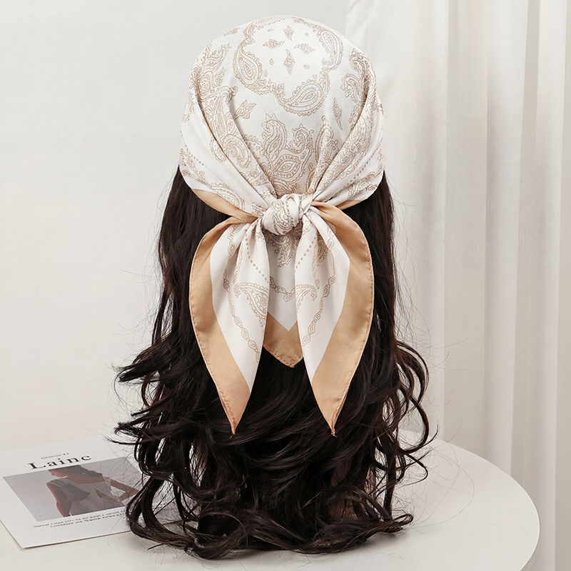 Vintage Beige Paisley Print Sq - Silk Neck Scarf recension och pris